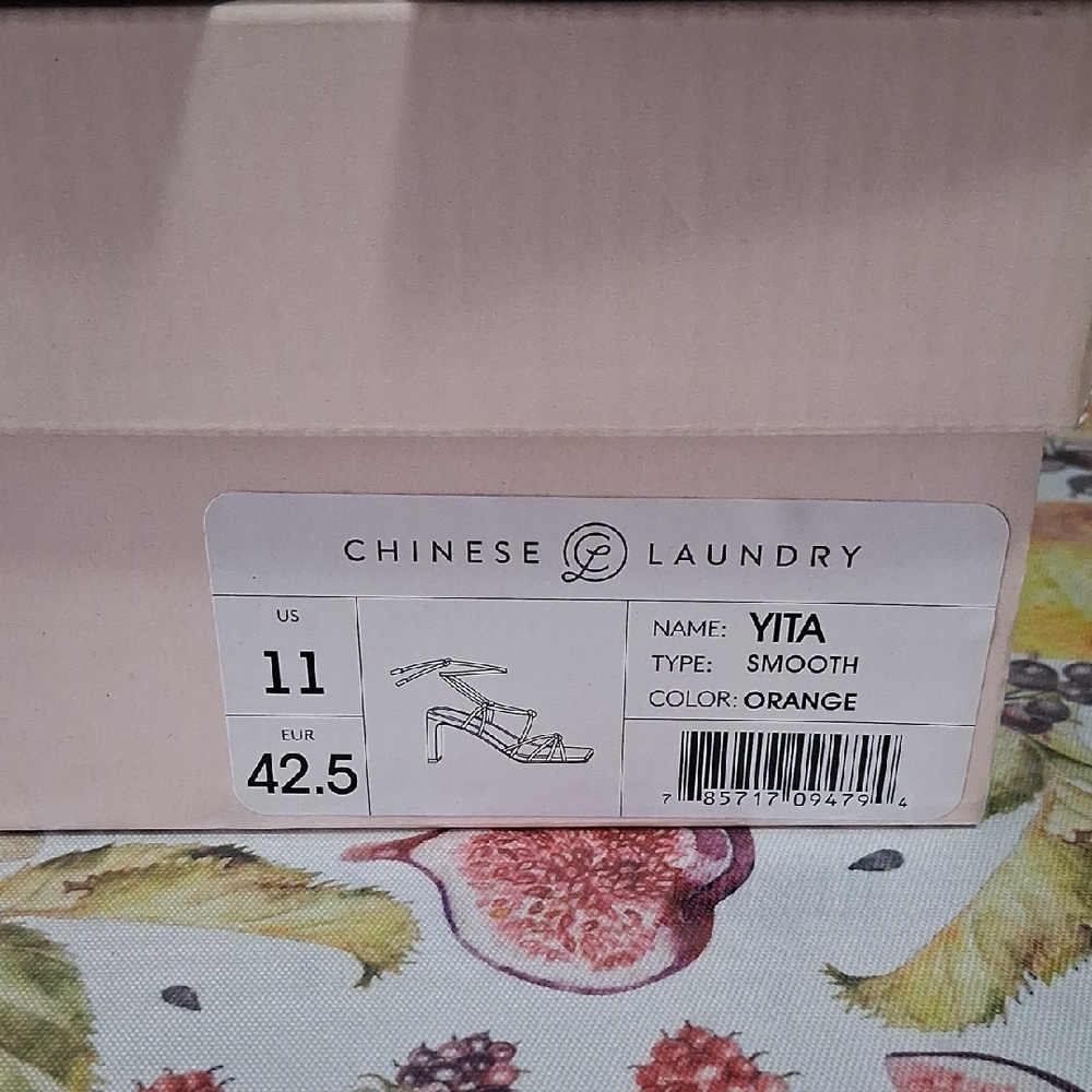 Chinese Laundry Yita Smooth Orange Sandals